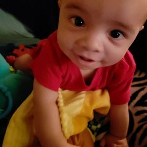 Meet your Posher, Felisha